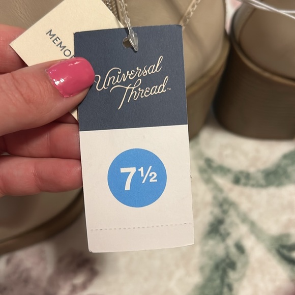 NWT universal thread cream boots - Picture 7 of 7